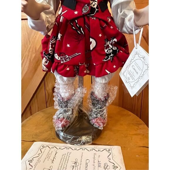 Vintage Tanya Tucker 1995 The Hamilton Collection Cowgirl Doll. - Picture 7 of 11